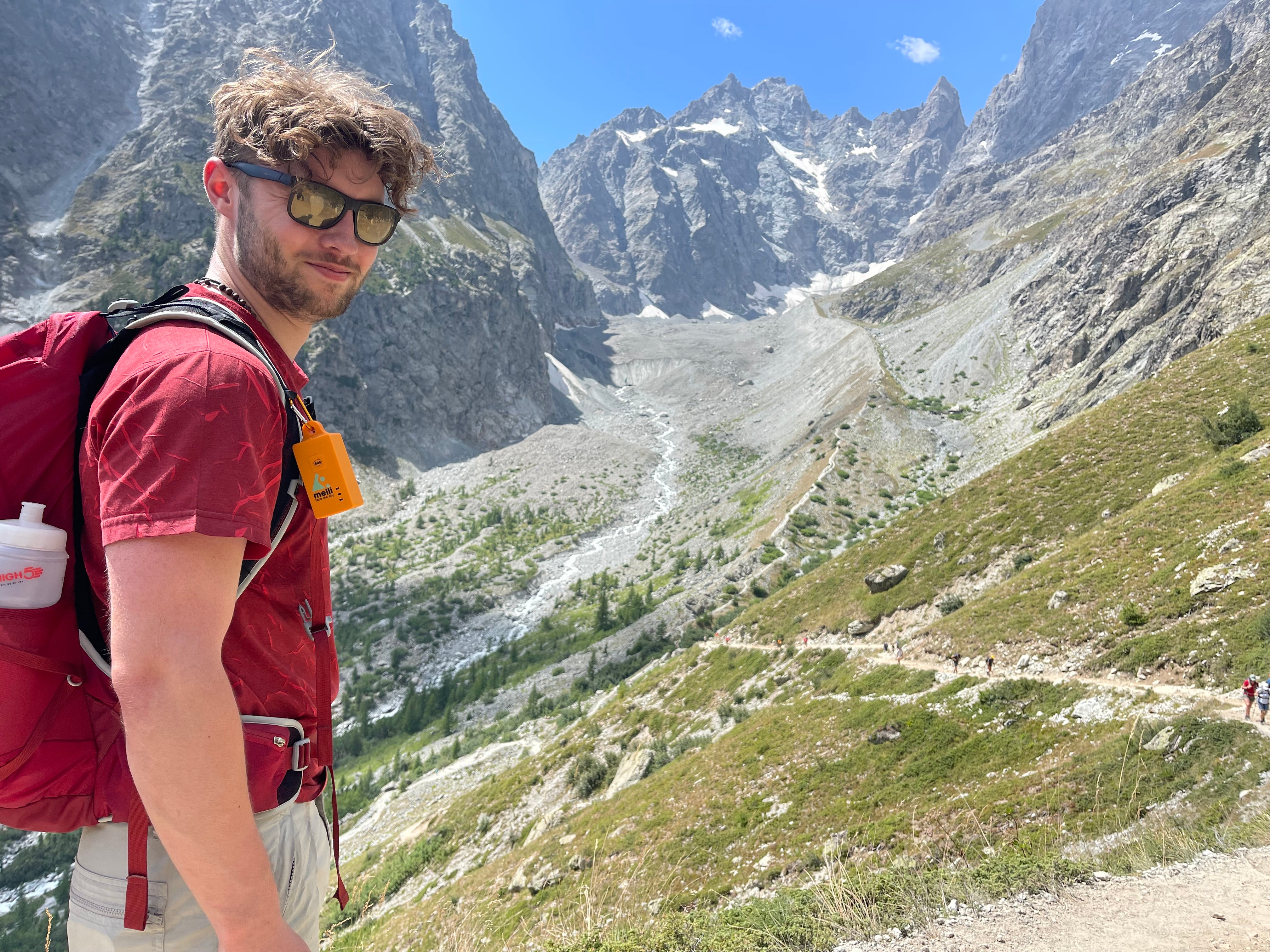 Meili GPS tracker for schools, expeditions, and family tracking – real-time location monitoring