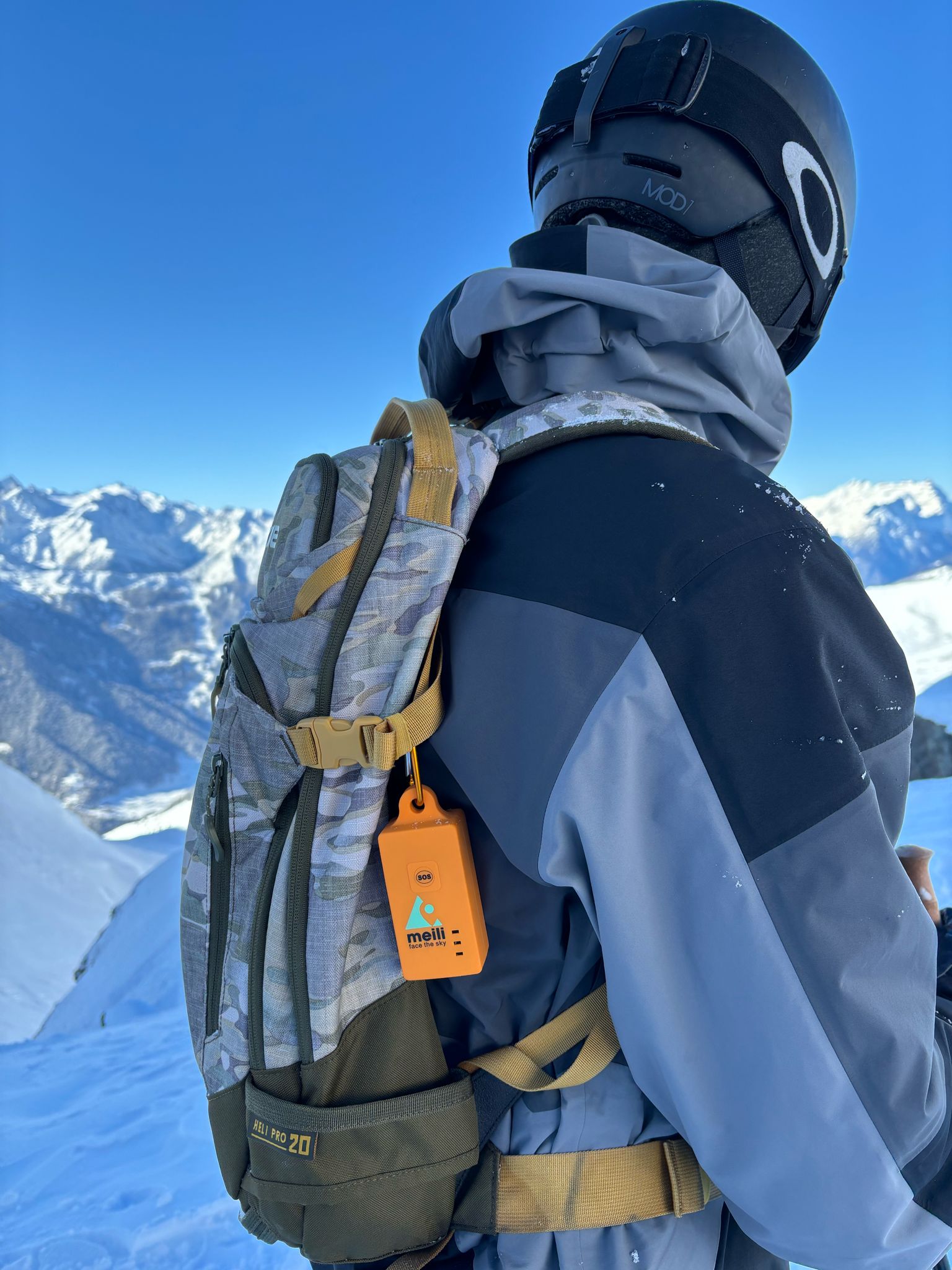 Meili GPS. Personal Outdoor GPS Tracker for Skiing and Snowboarding.